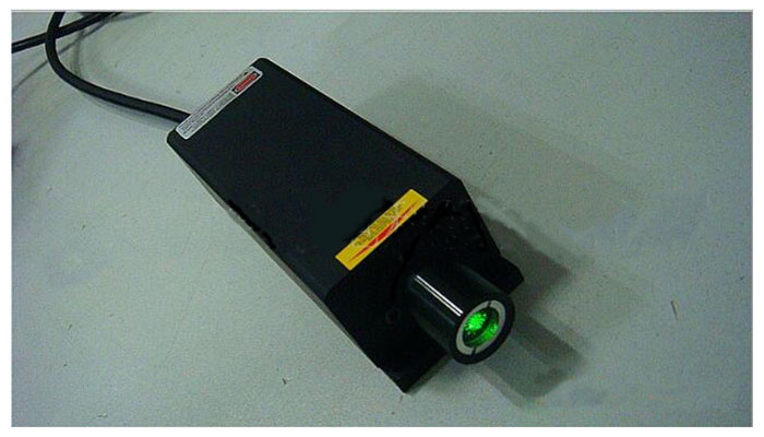 532nm 300mW Solid State Laser Small Beam Divergence 49x42x140mm